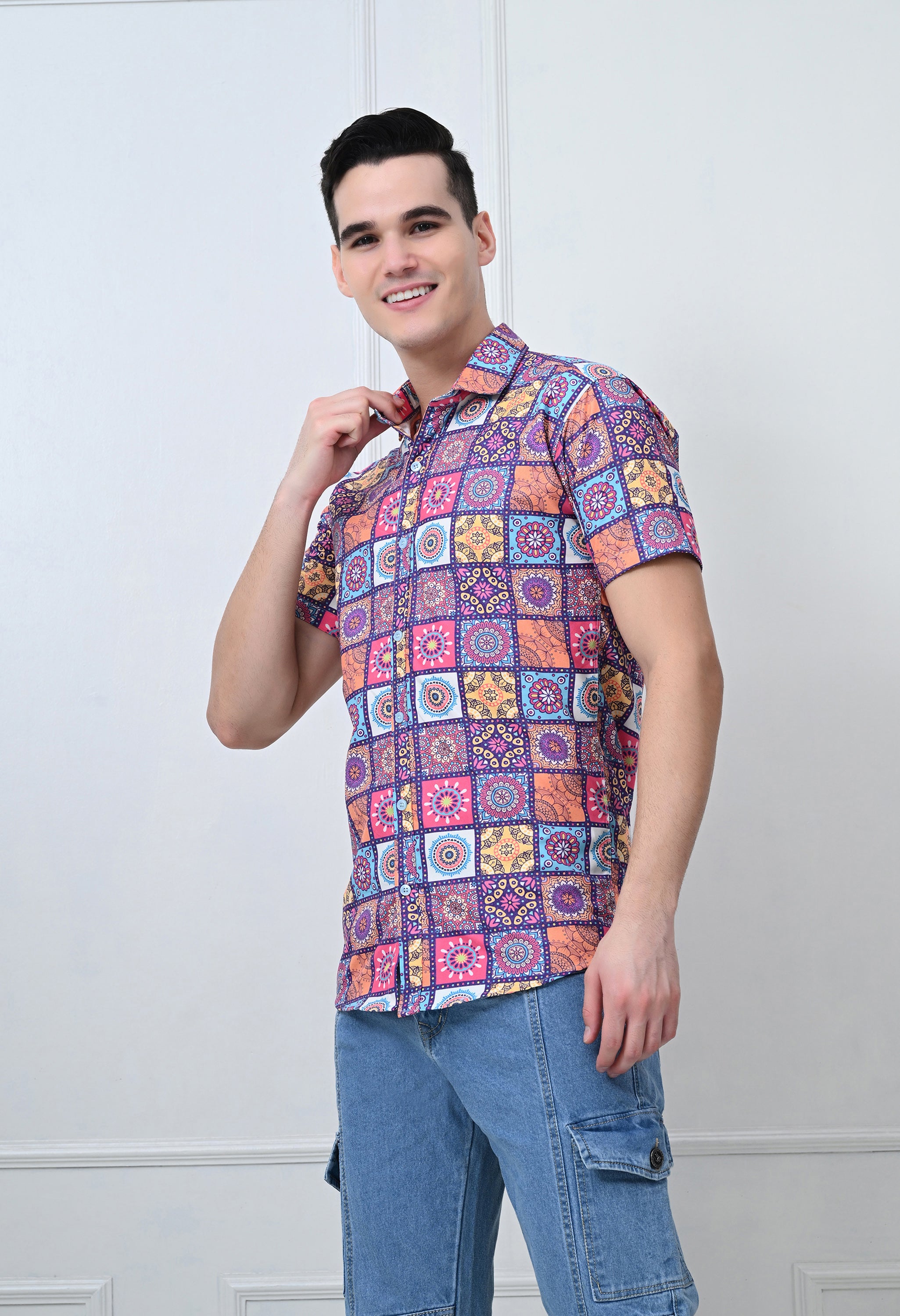 Multicolor Geometric Print Casual Shirt (Half Sleeve)